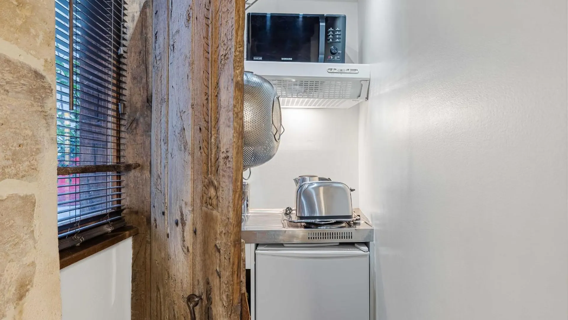 Akipik Apartment Paris